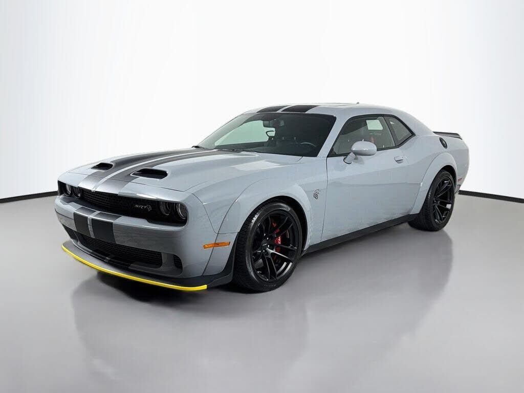 2021 DODGE Challenger