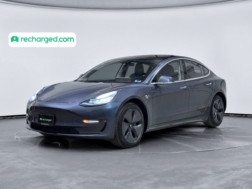 2018 TESLA Model 3