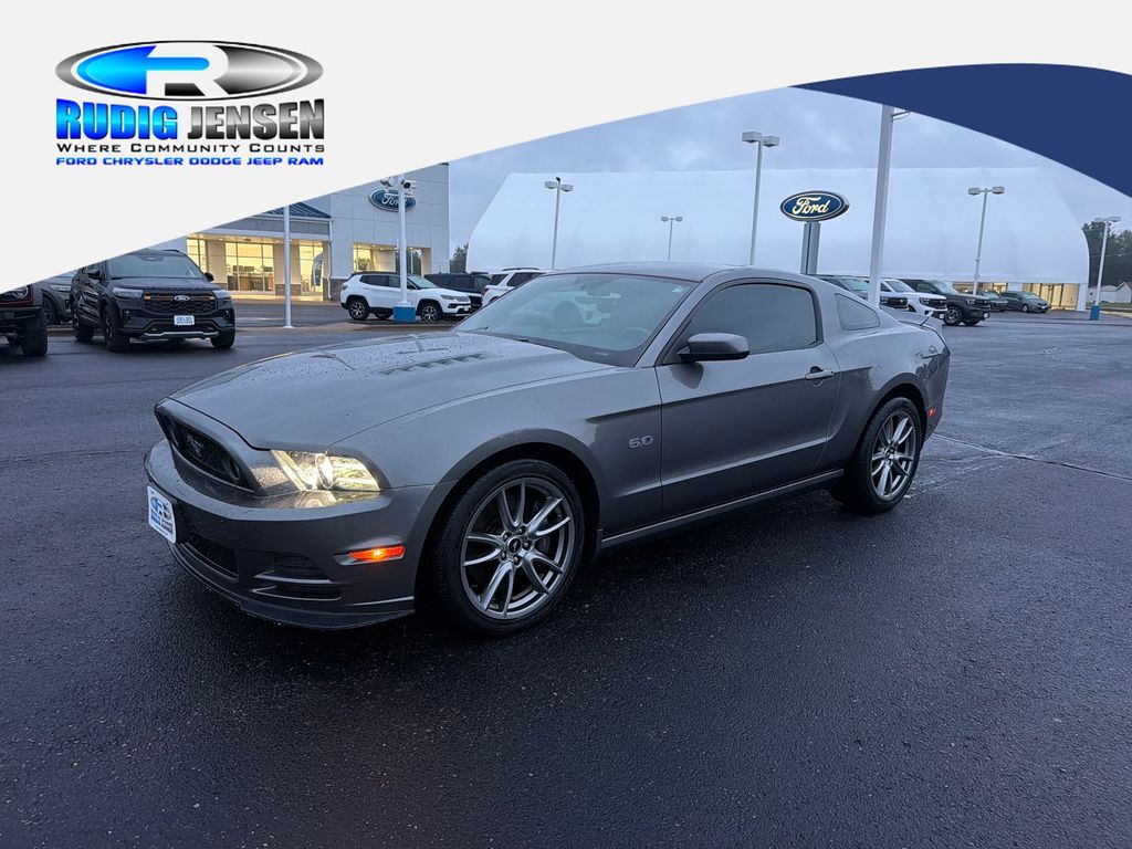 2013 FORD Mustang