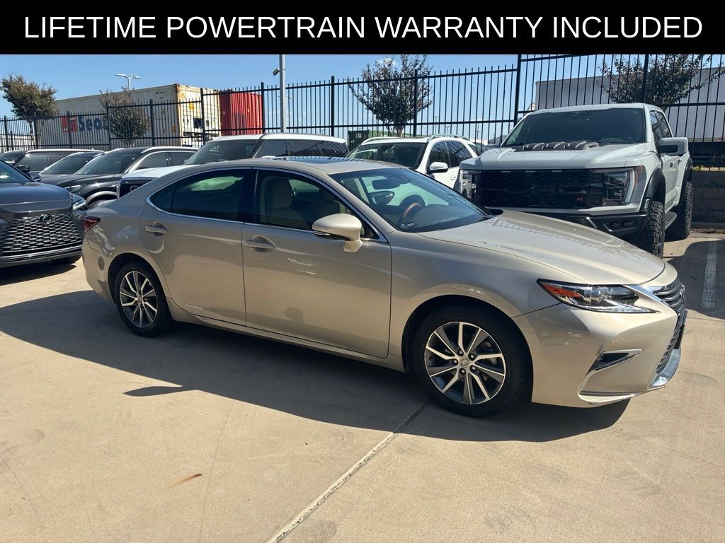 2016 LEXUS ES