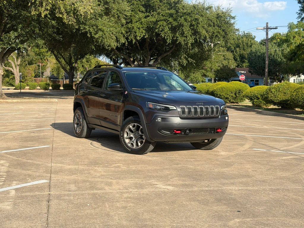 2022 JEEP Cherokee