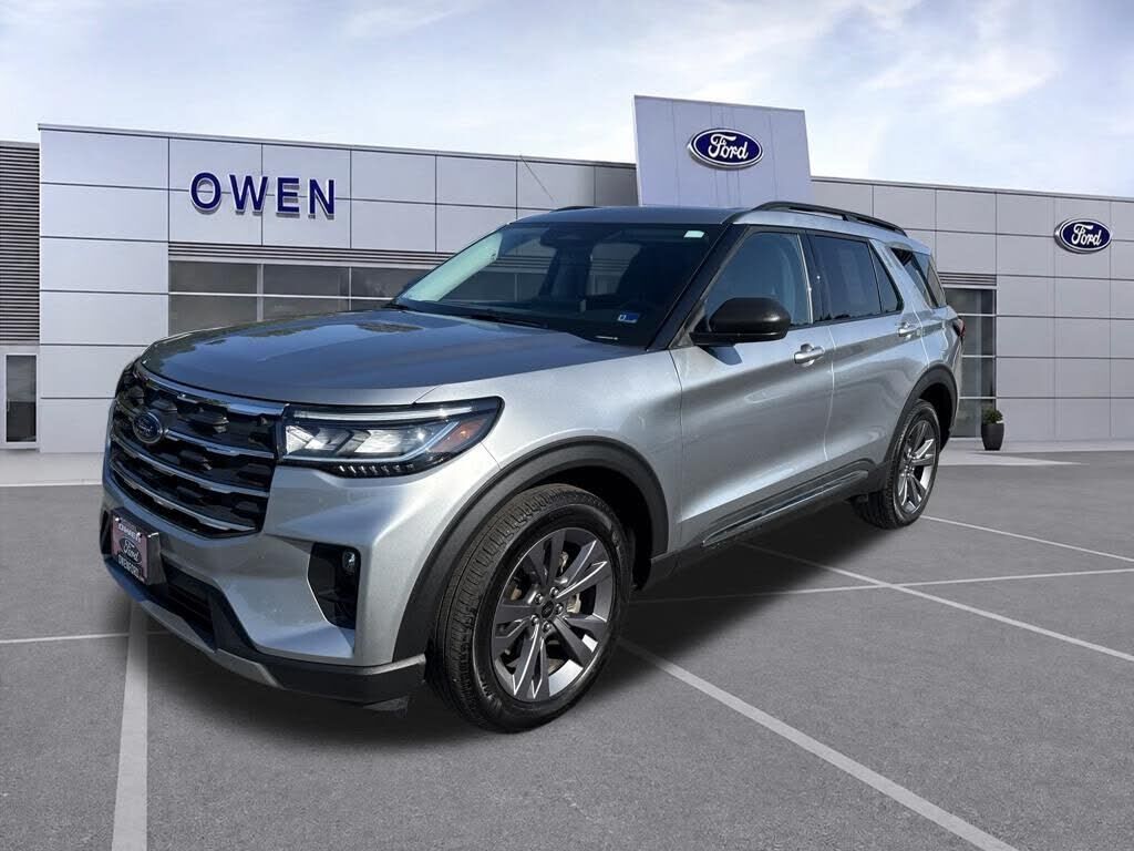2025 FORD Explorer