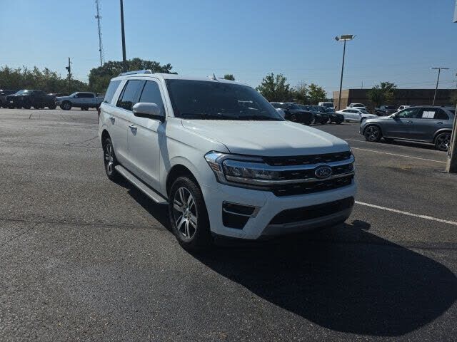 2022 FORD Expedition