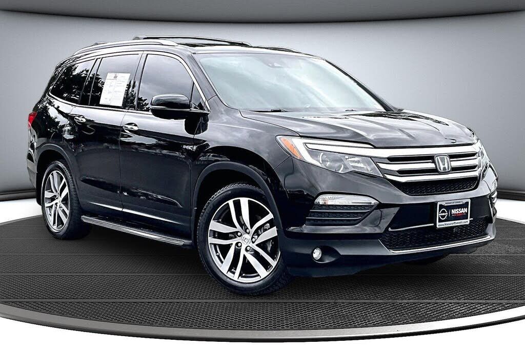 2016 HONDA Pilot