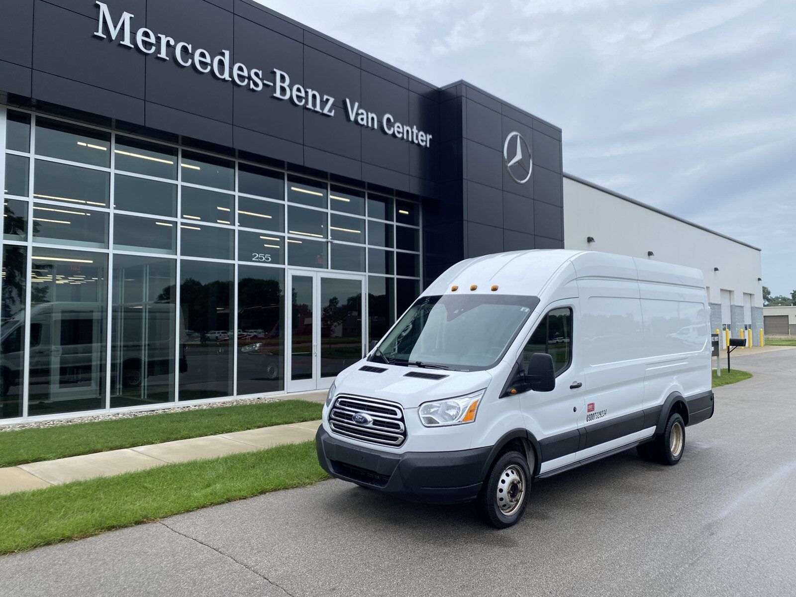 2019 FORD Transit
