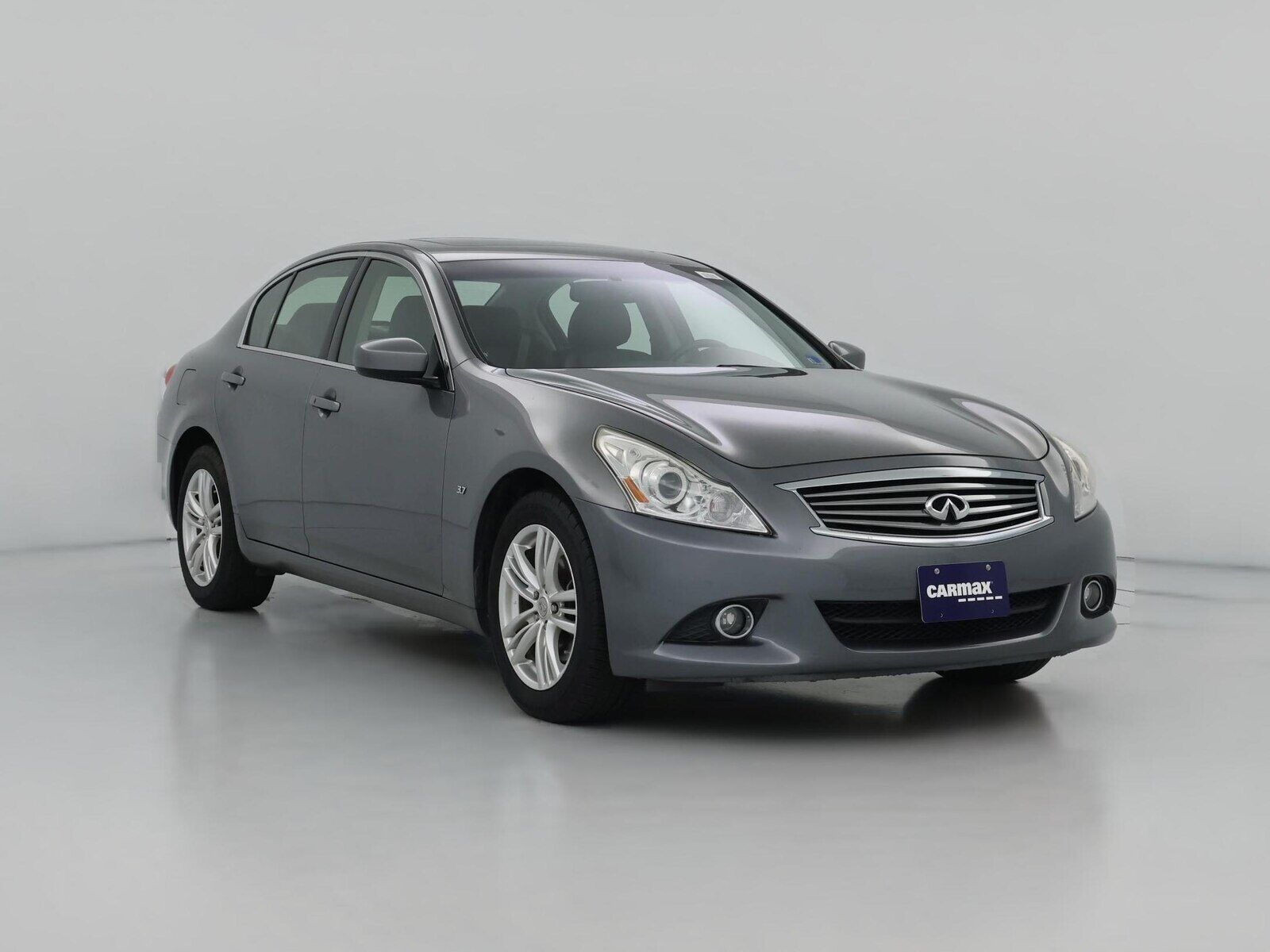 2015 INFINITI Q40