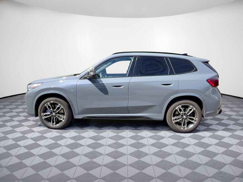 2024 BMW X1