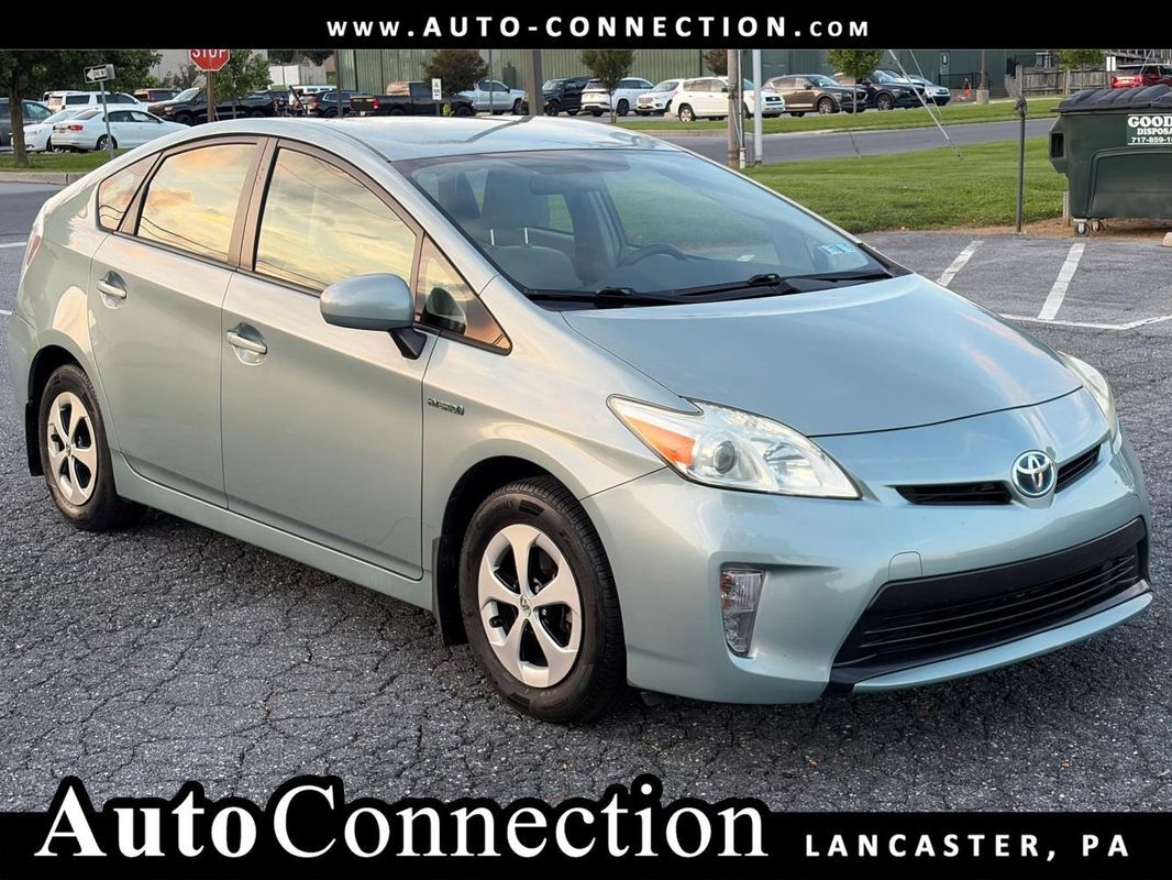2013 TOYOTA PRIUS