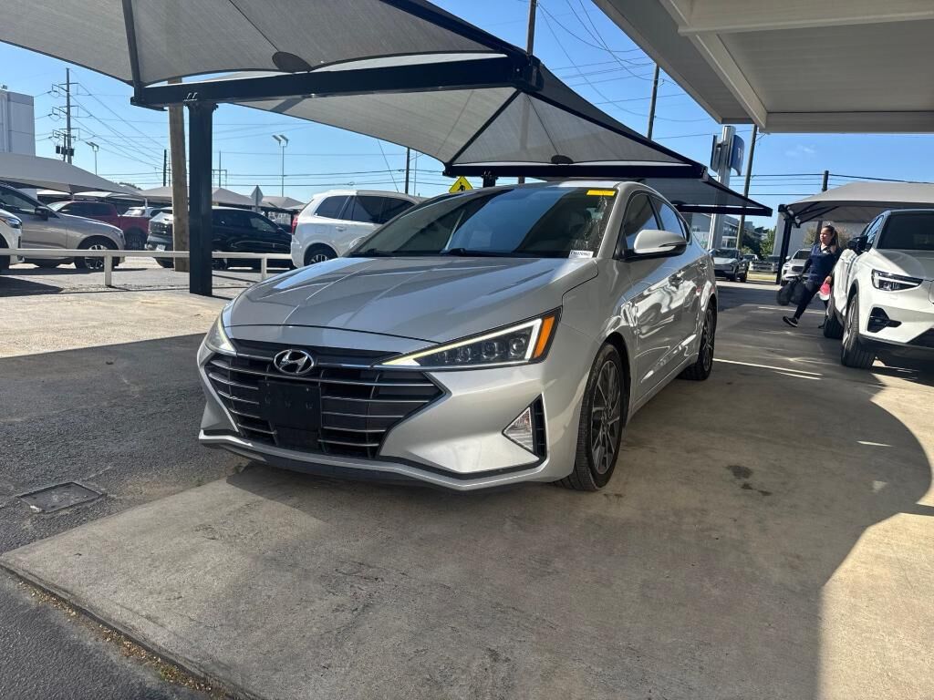 2020 HYUNDAI Elantra