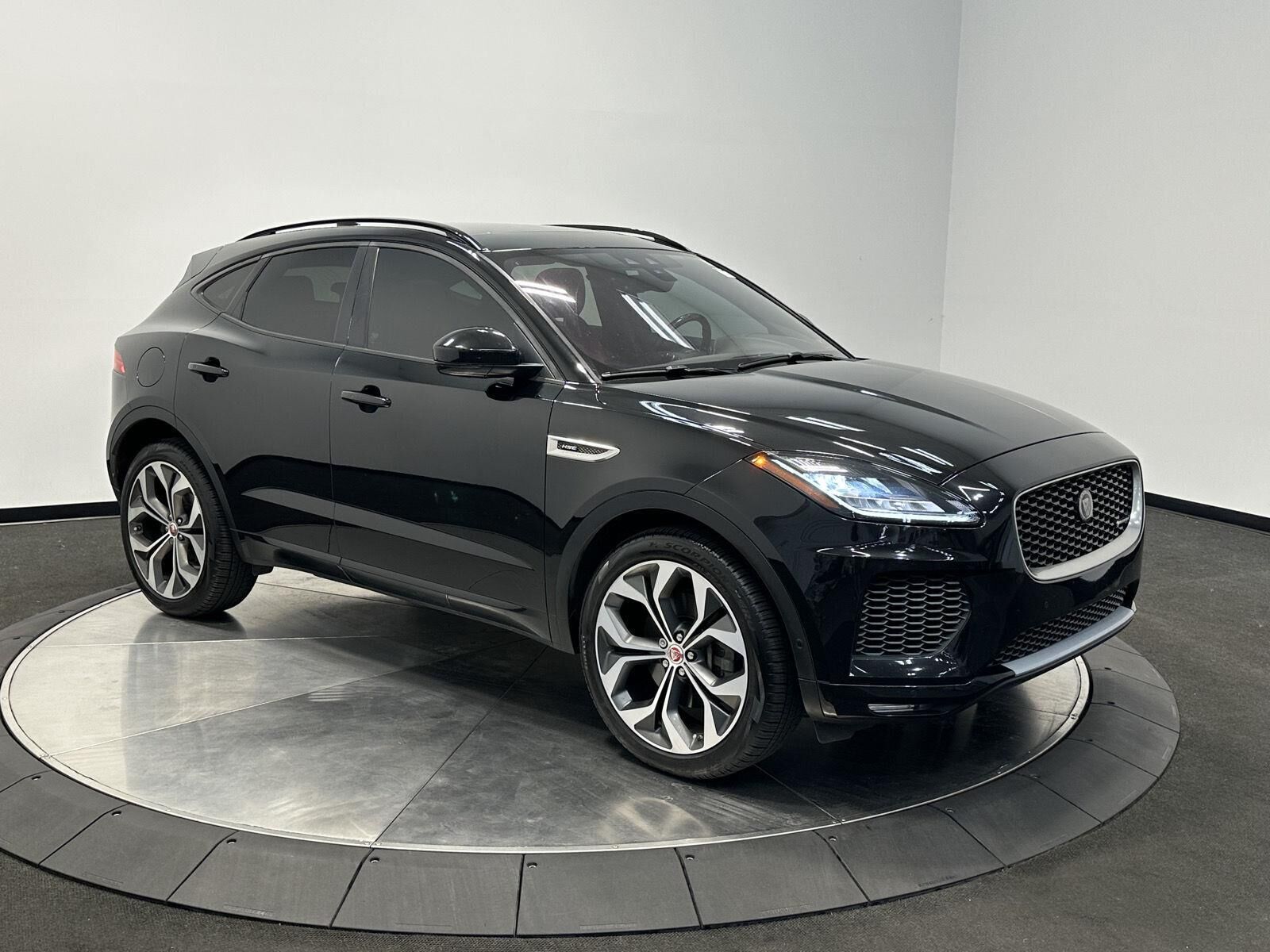 2019 JAGUAR E-PACE