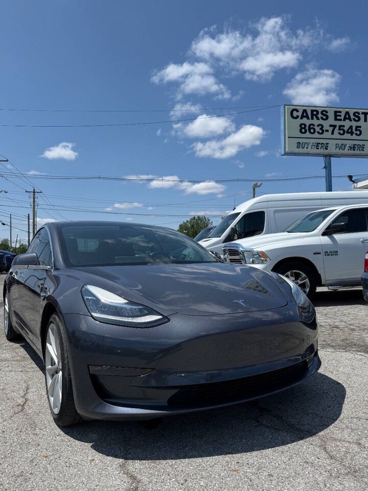 2018 TESLA Model 3