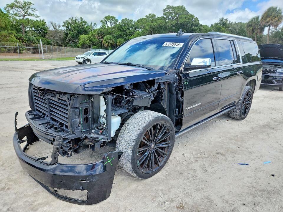 2017 CHEVROLET Suburban