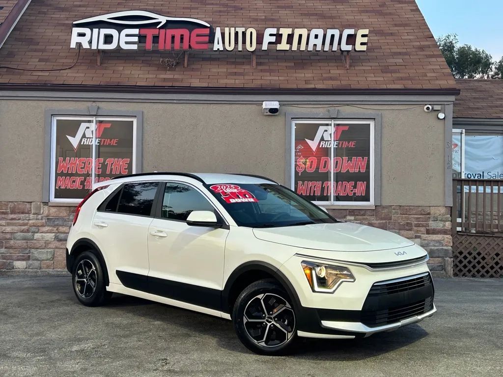 2025 KIA Niro
