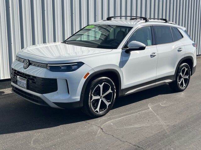 2025 VOLKSWAGEN Tiguan