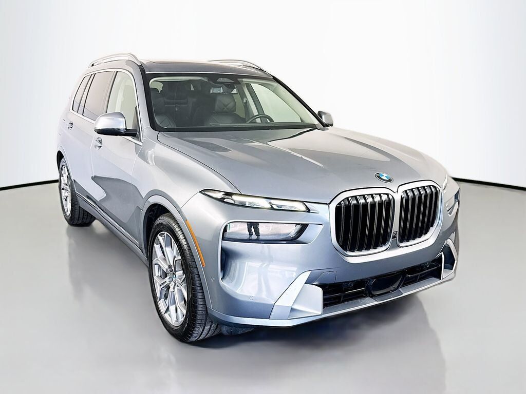 2025 BMW X7