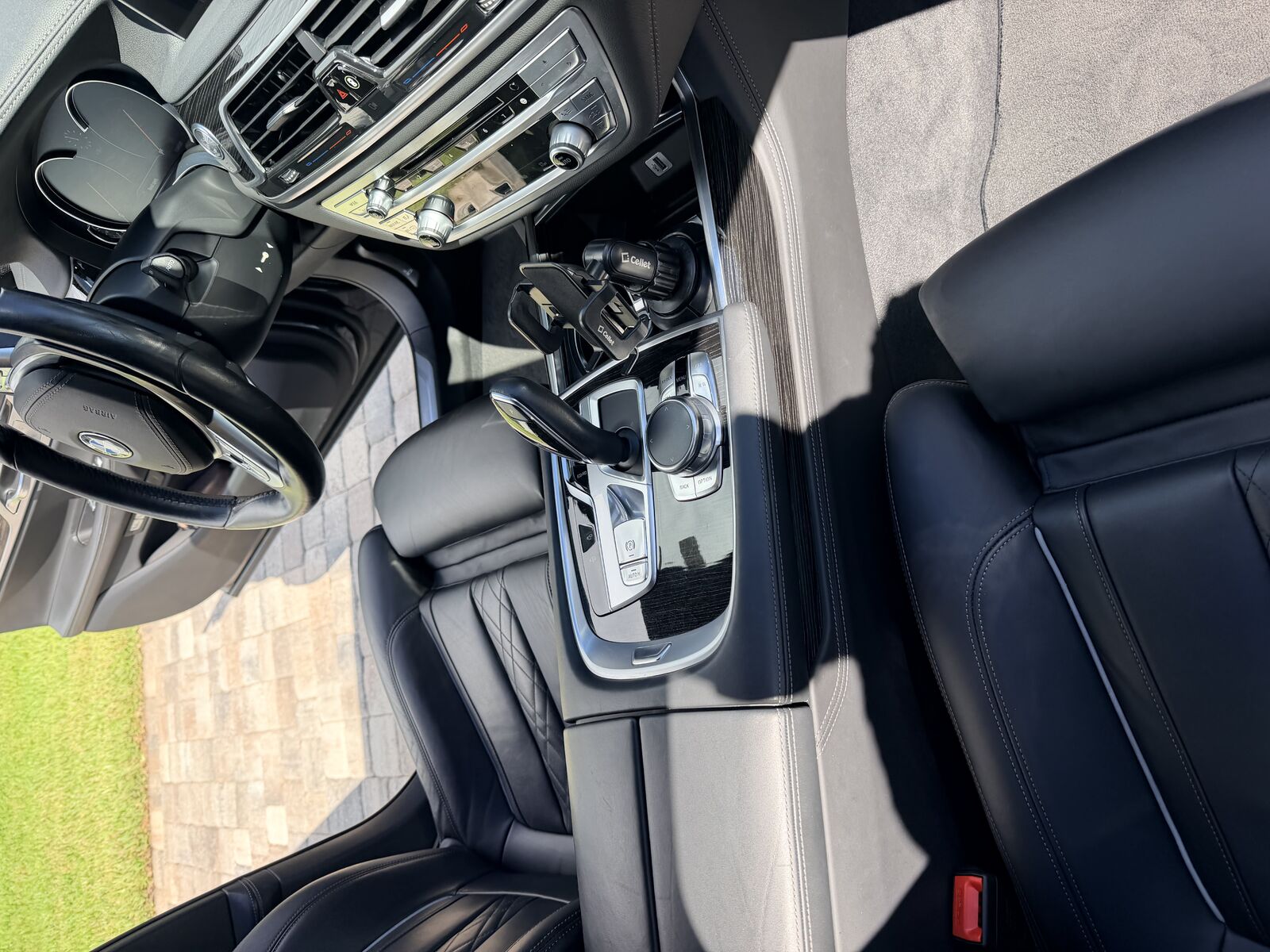 2016 BMW 750i