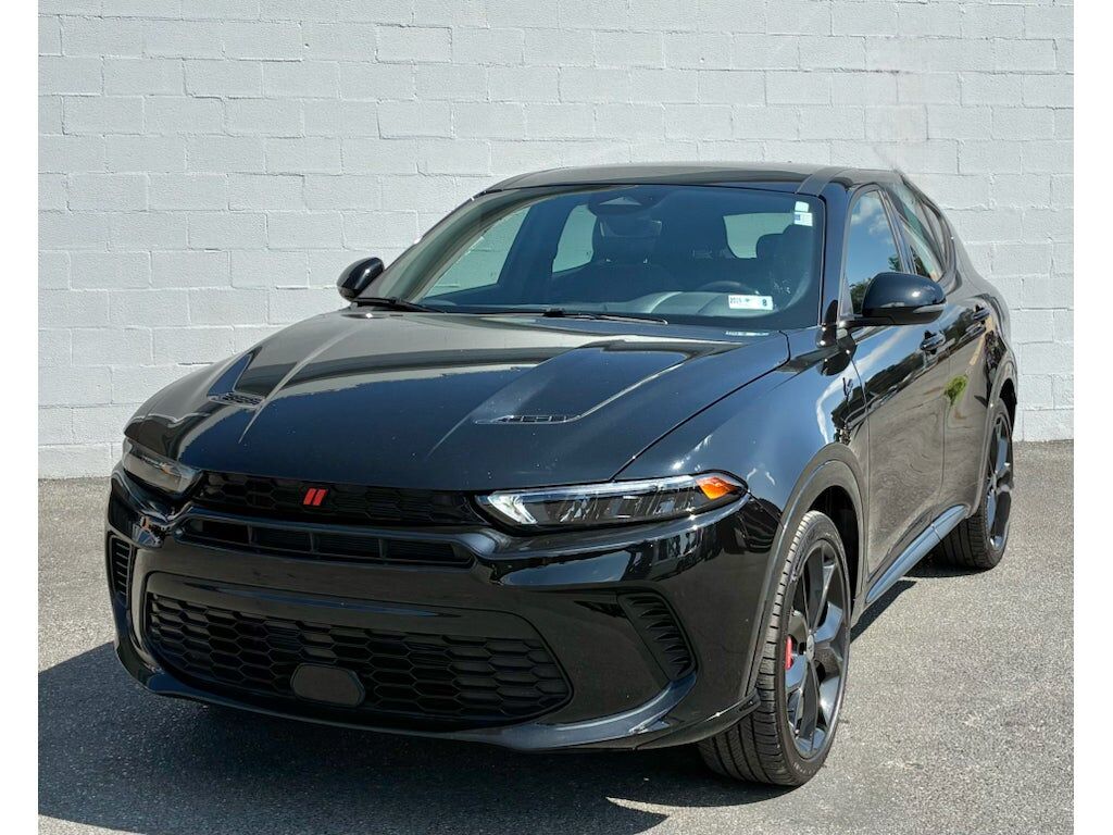 2025 DODGE HORNET