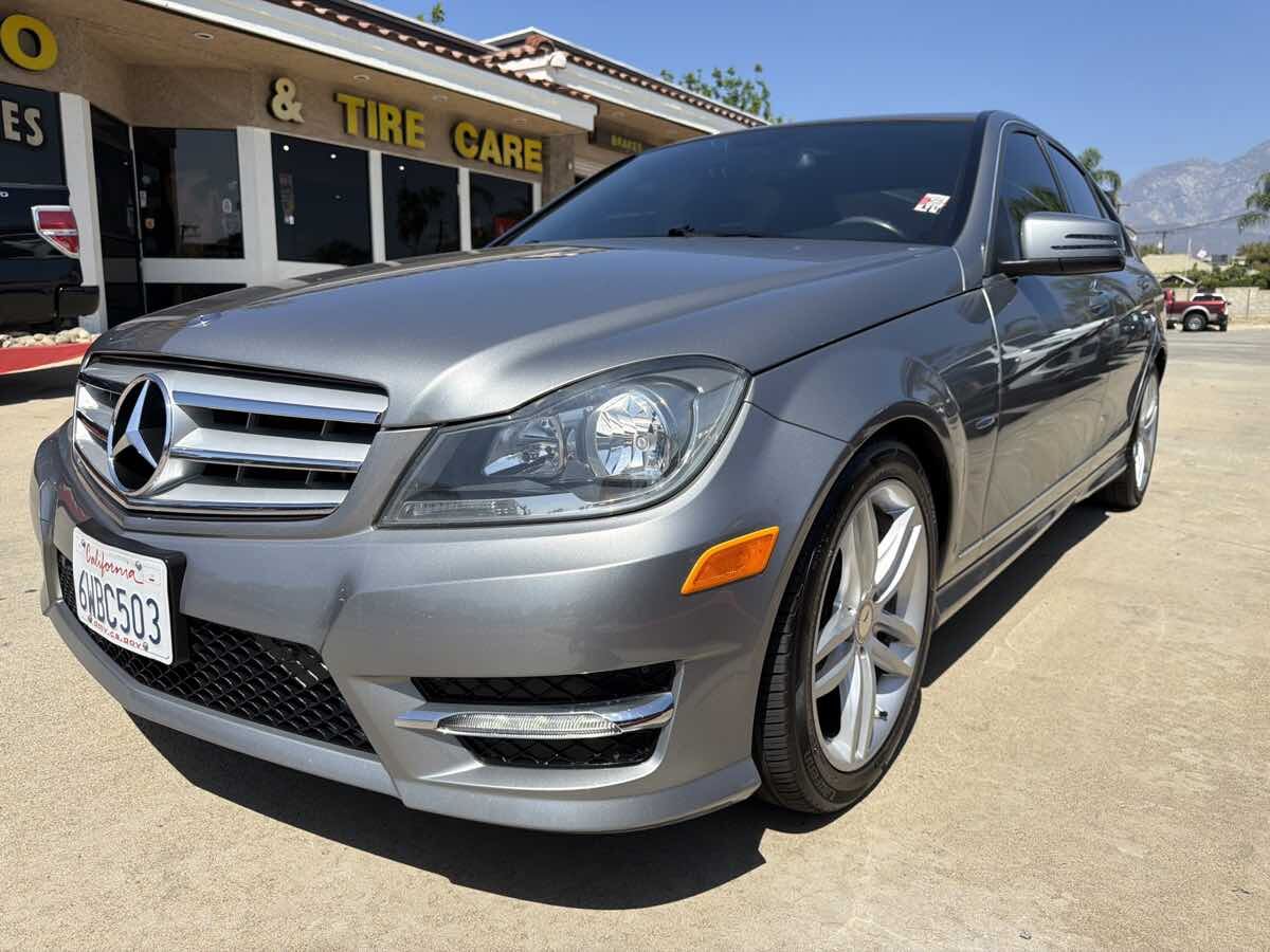 2012 MERCEDES-BENZ C-Class
