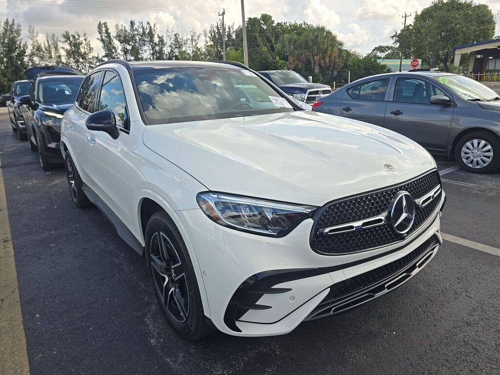 2023 Mercedes-Benz GLC-Class