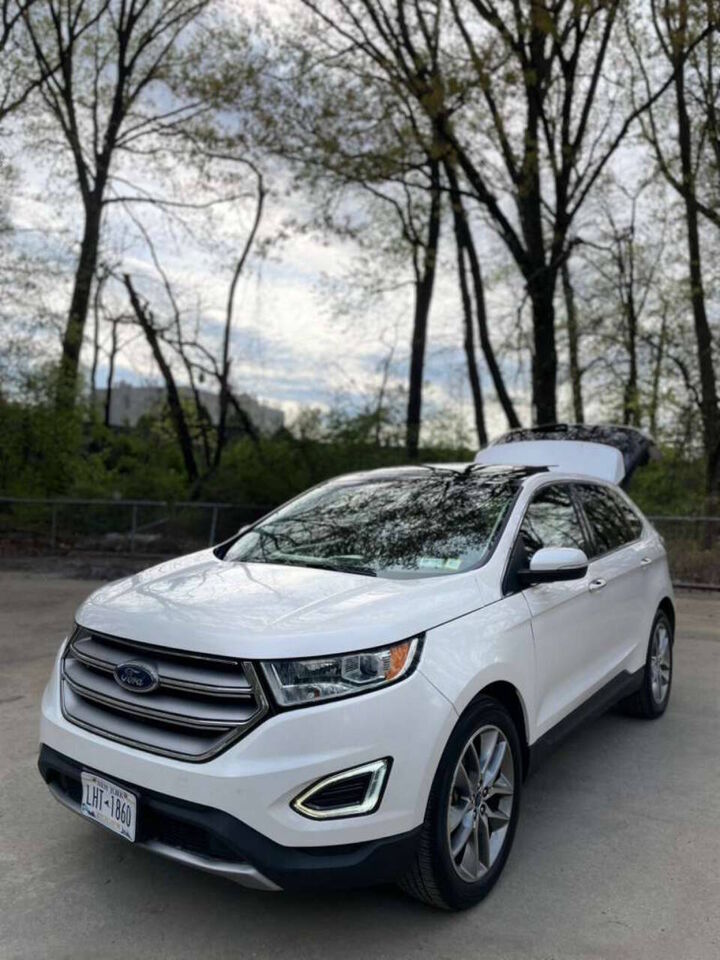 2017 FORD Edge
