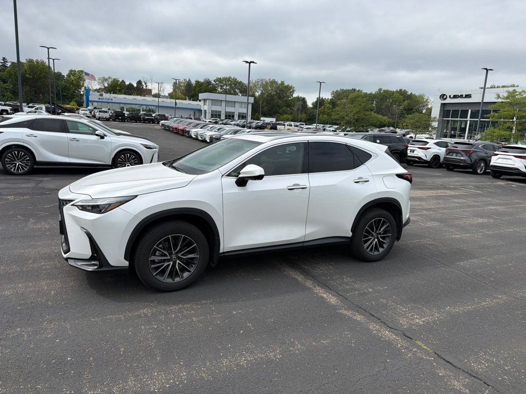 2025 LEXUS NX