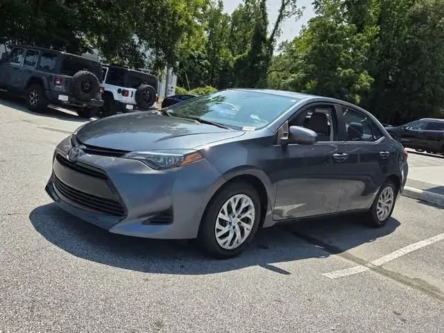 2017 TOYOTA Corolla