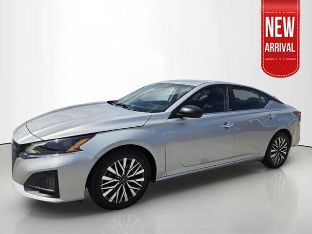2025 NISSAN Altima