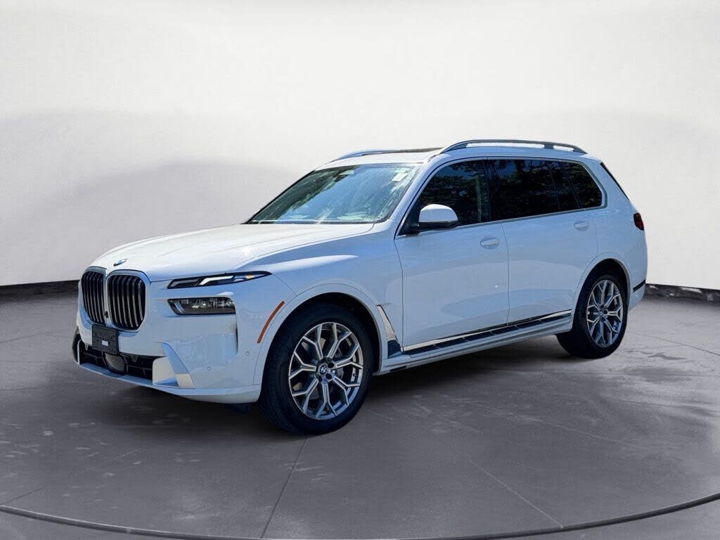 2026 BMW X7