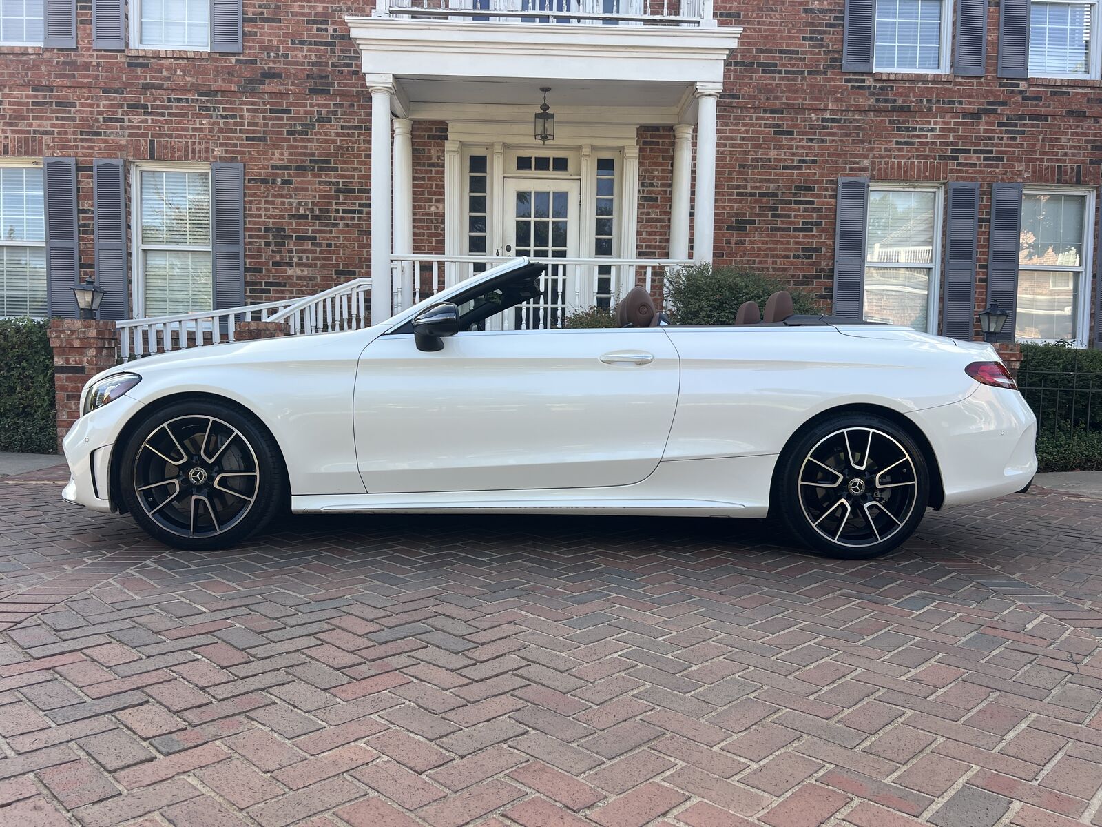2019 MERCEDES-BENZ C-Class