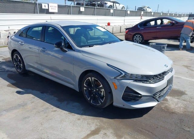 2021 KIA K5