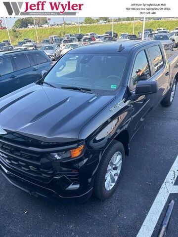 2025 CHEVROLET Silverado