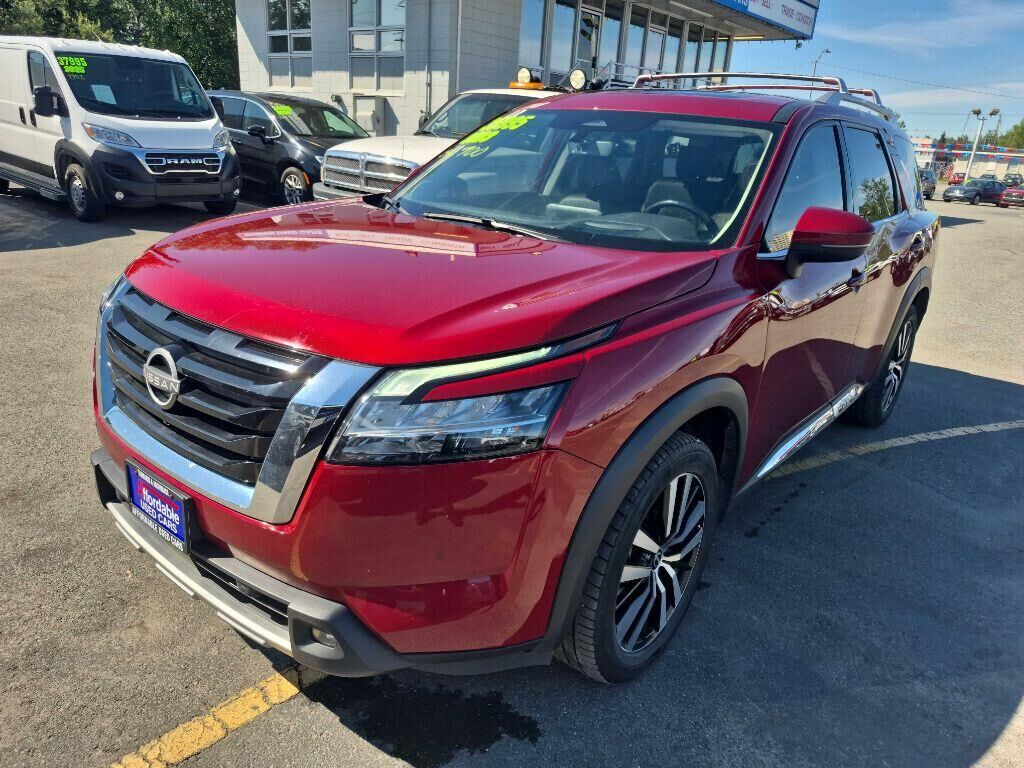 2023 NISSAN Pathfinder