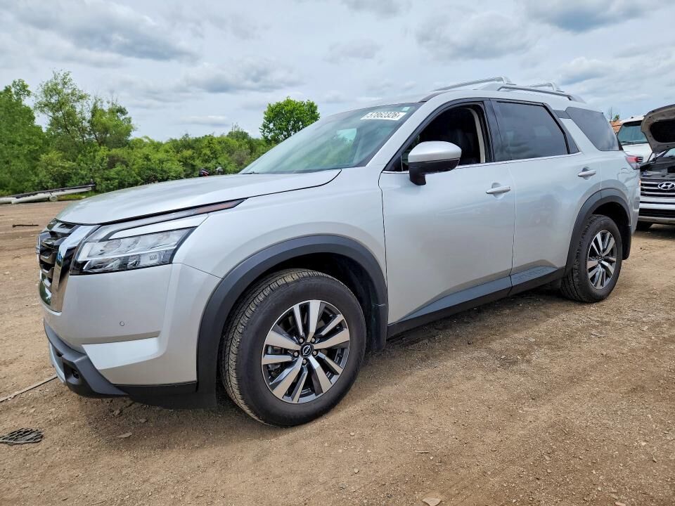 2024 NISSAN Pathfinder