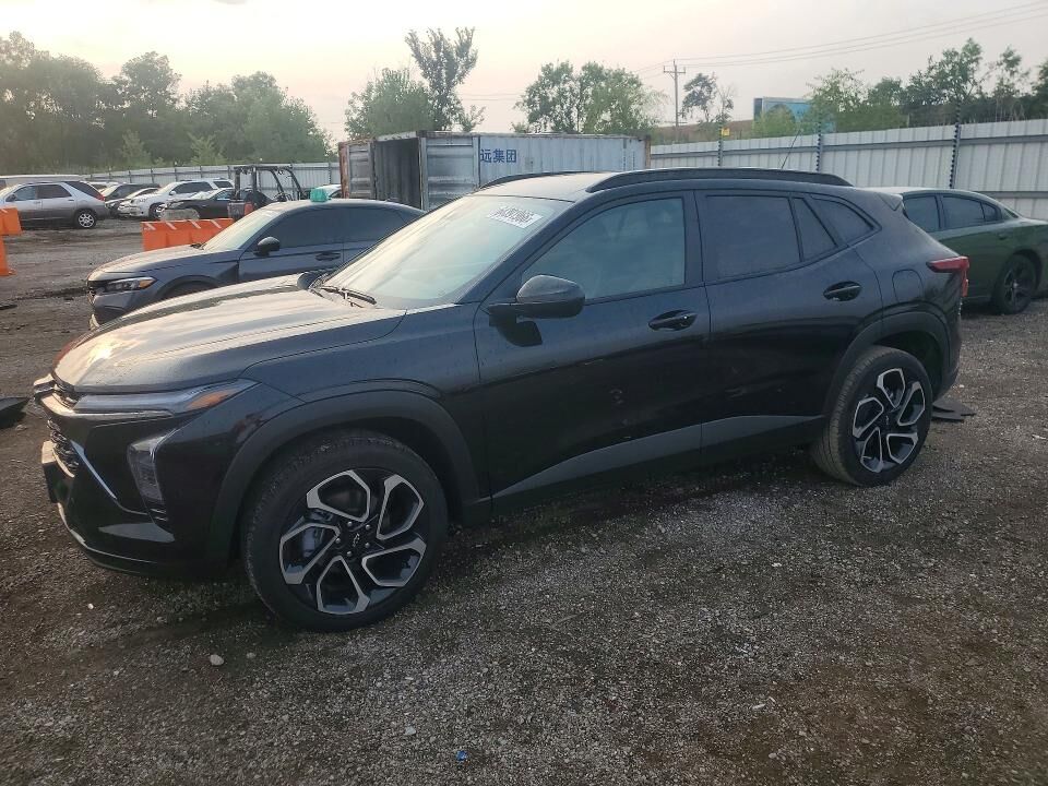 2025 CHEVROLET Trax