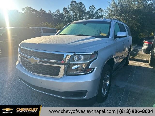 2017 CHEVROLET Suburban