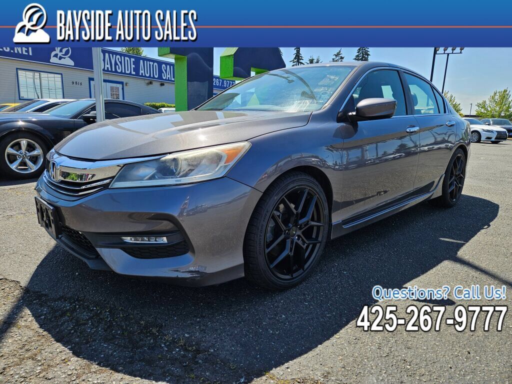 2017 HONDA Accord