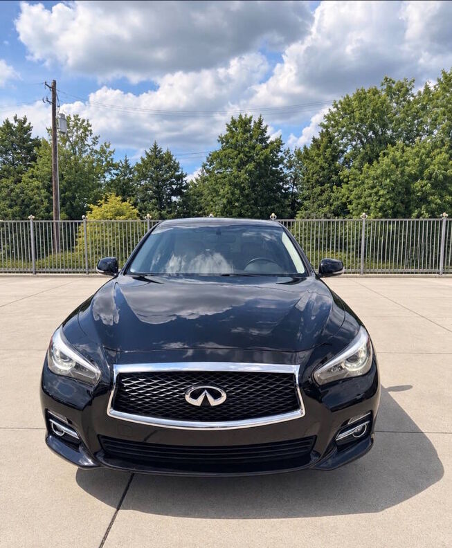 2015 INFINITI Q50