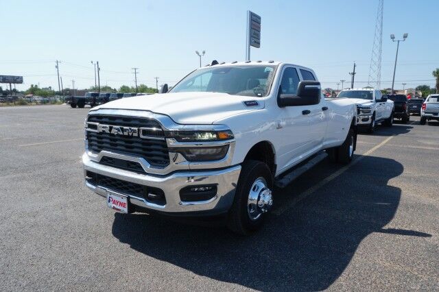 2027 RAM 3500