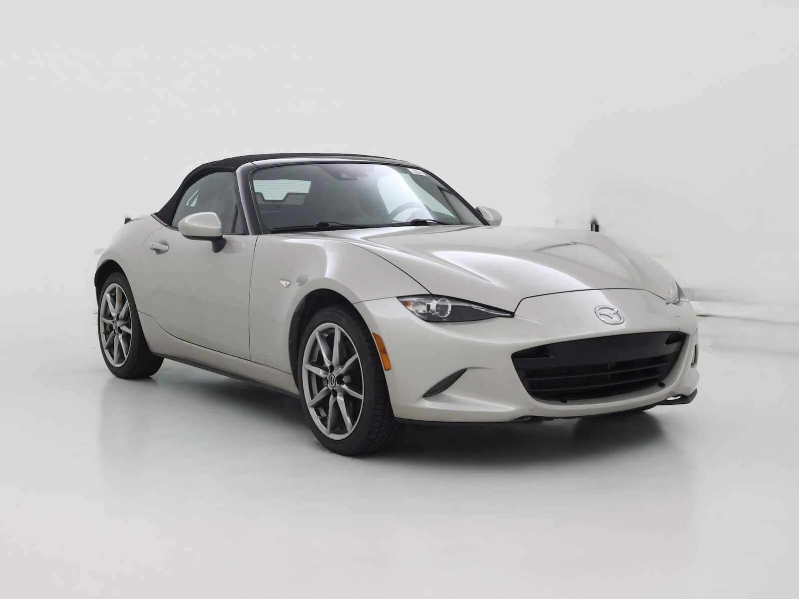 2023 MAZDA MX-5