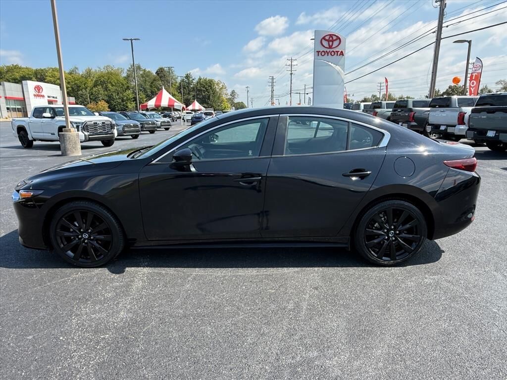 2024 MAZDA Mazda3