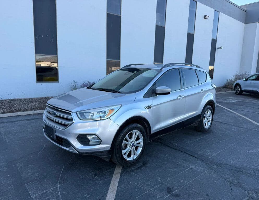 2018 FORD Escape