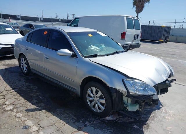 2003 NISSAN Altima