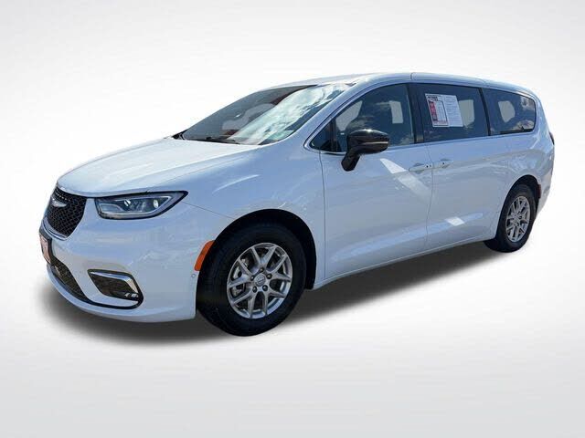 2025 CHRYSLER Pacifica