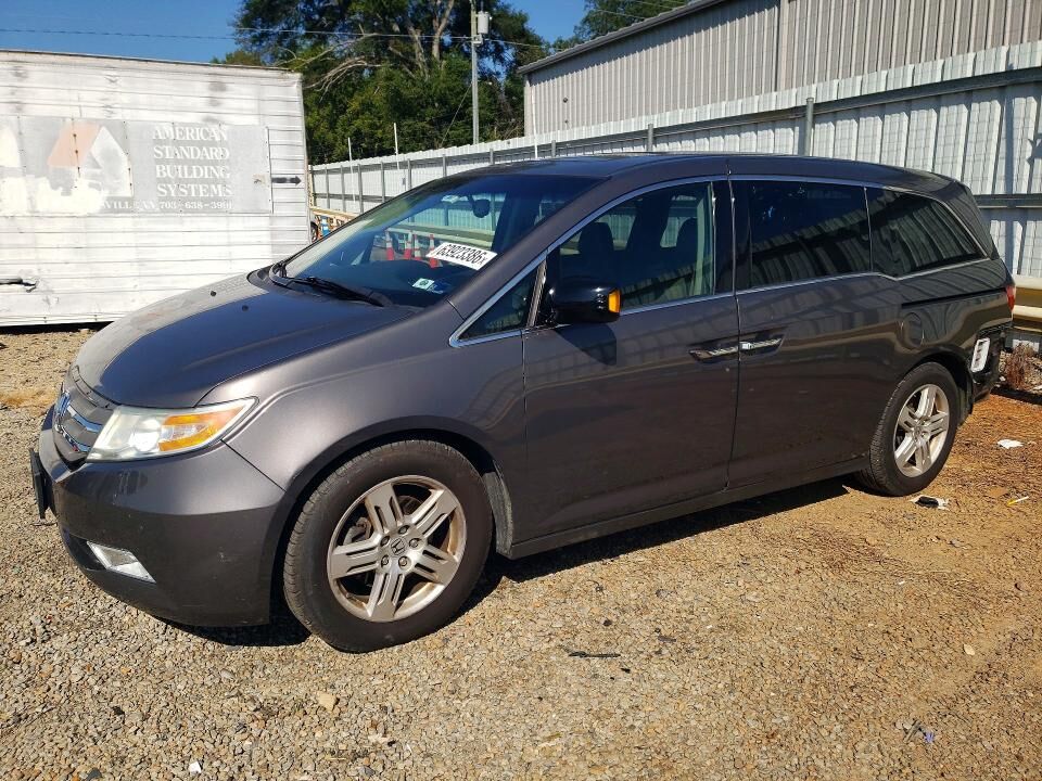 2013 HONDA Odyssey