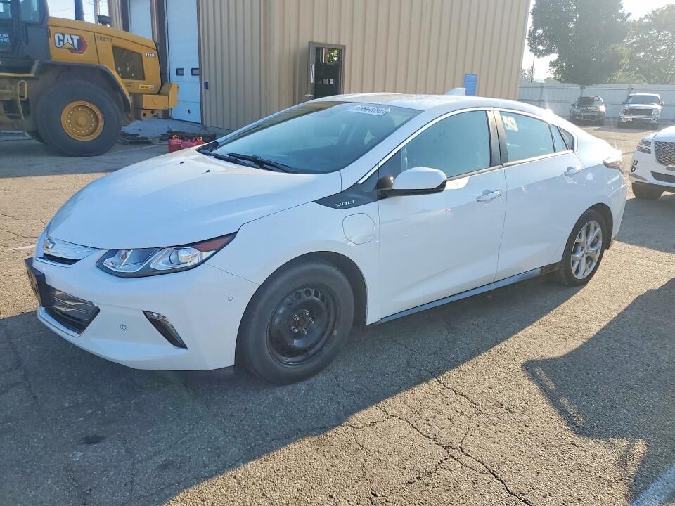 2017 CHEVROLET Volt