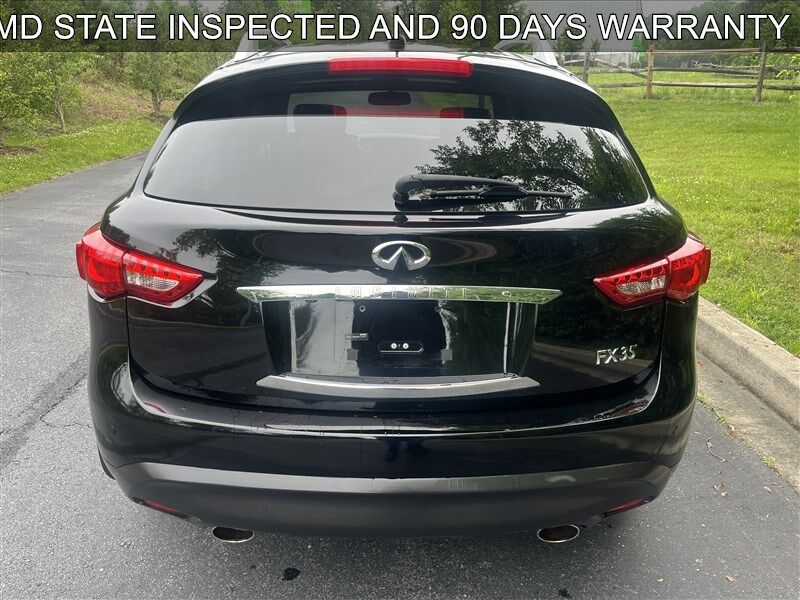 2011 INFINITI FX35