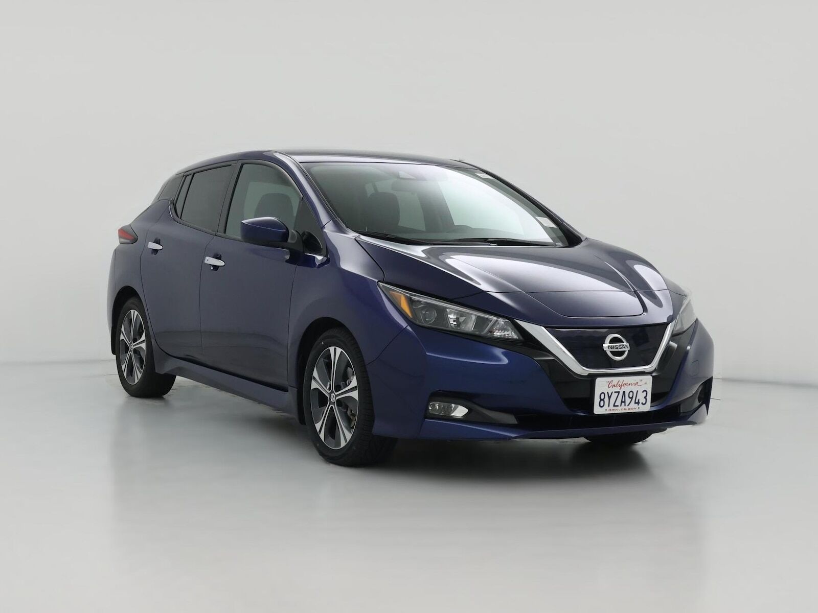 2022 NISSAN Leaf