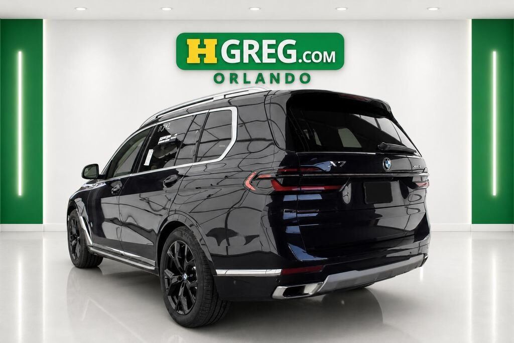 2026 BMW X7