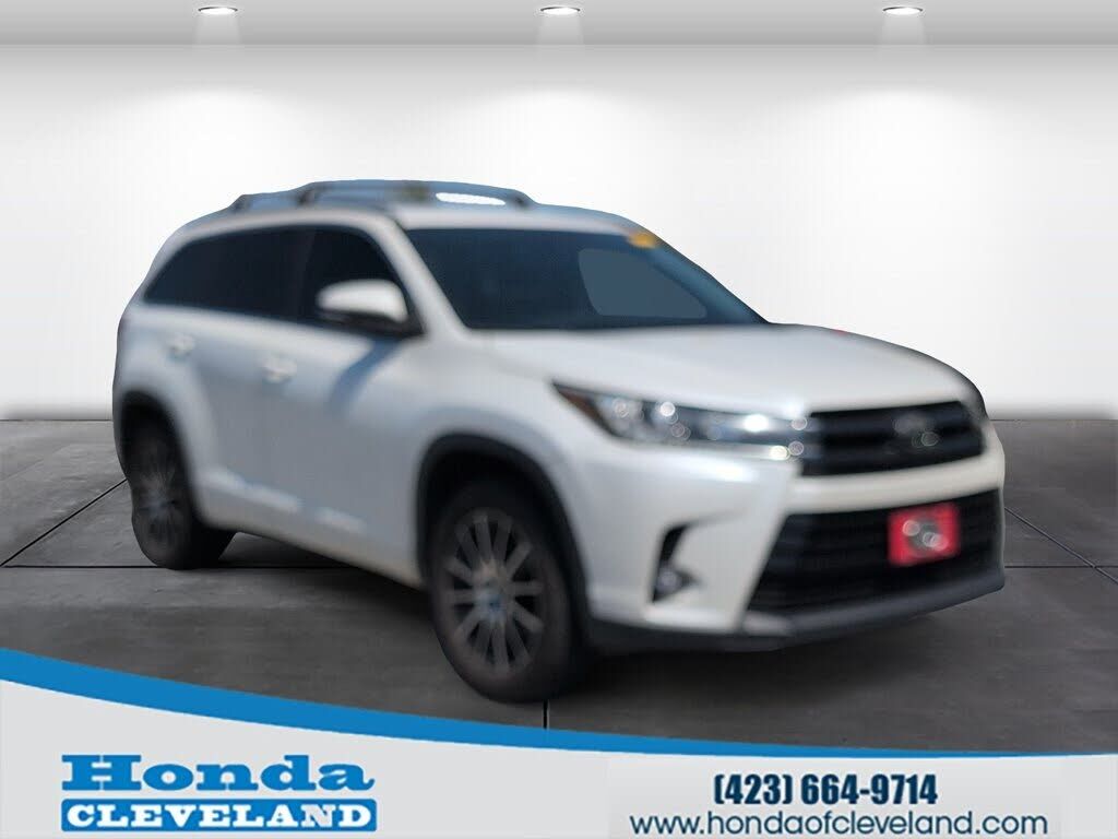 2018 TOYOTA Highlander