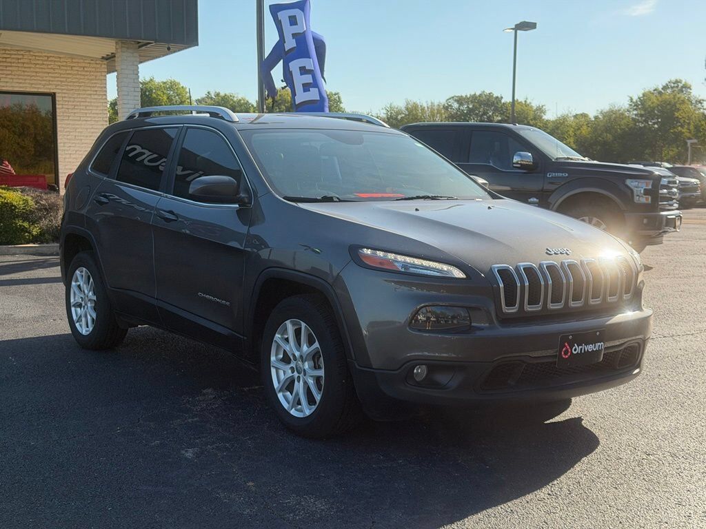 2018 JEEP Cherokee